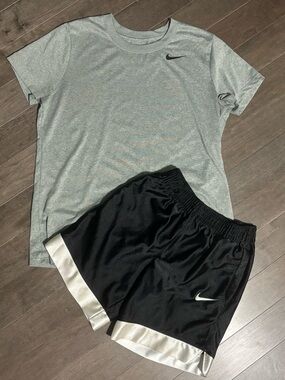 Nike Dri-Fit Set Boys Large Gray Shirt Black Basketball Shorts
